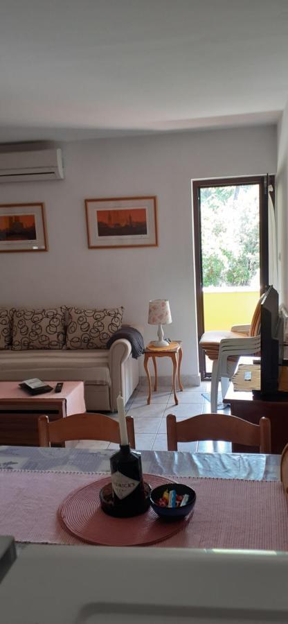 Apartmani Senka - Villa Oliver Martinšćica Exterior foto
