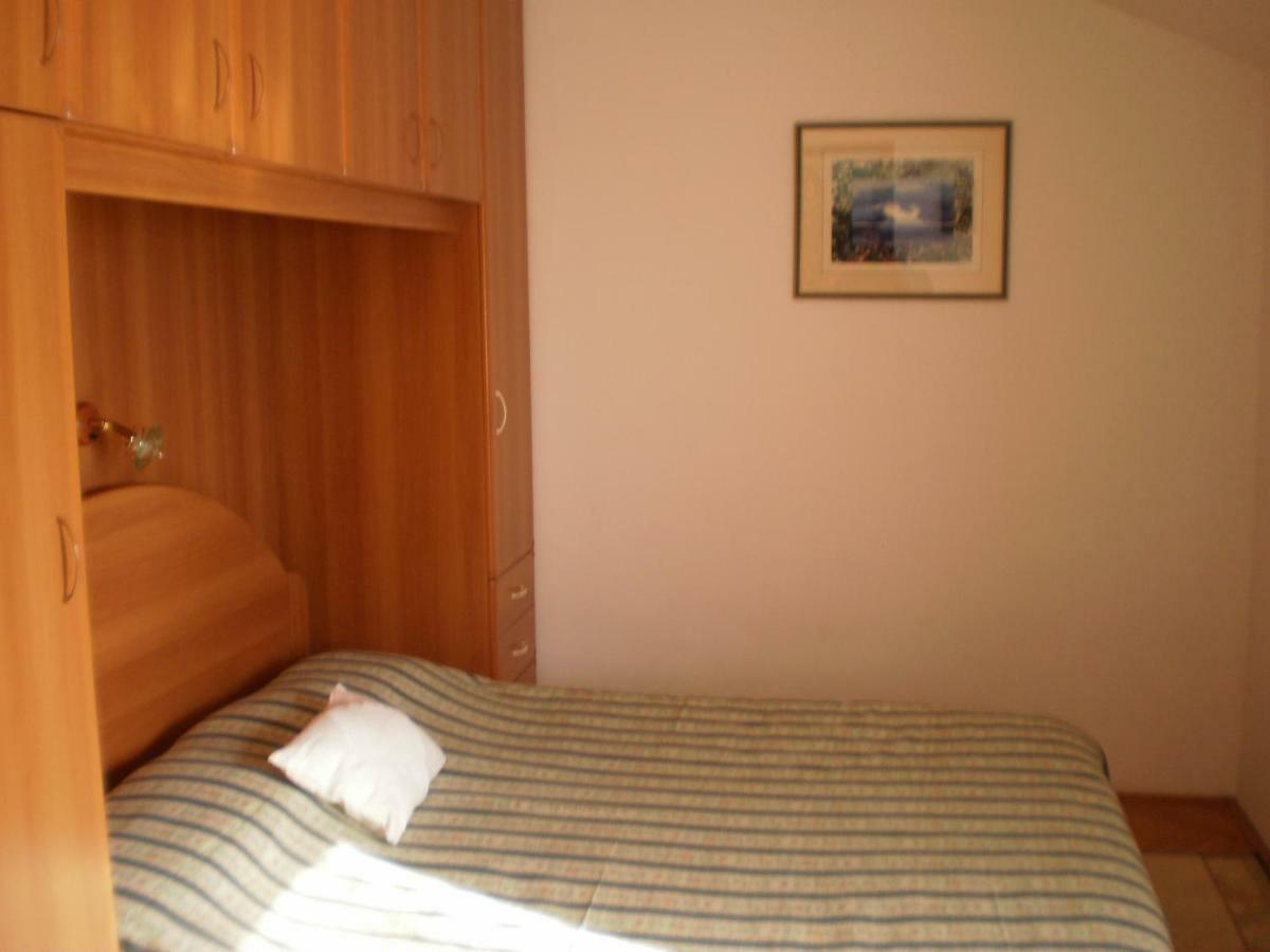 Apartmani Senka - Villa Oliver Martinšćica Exterior foto