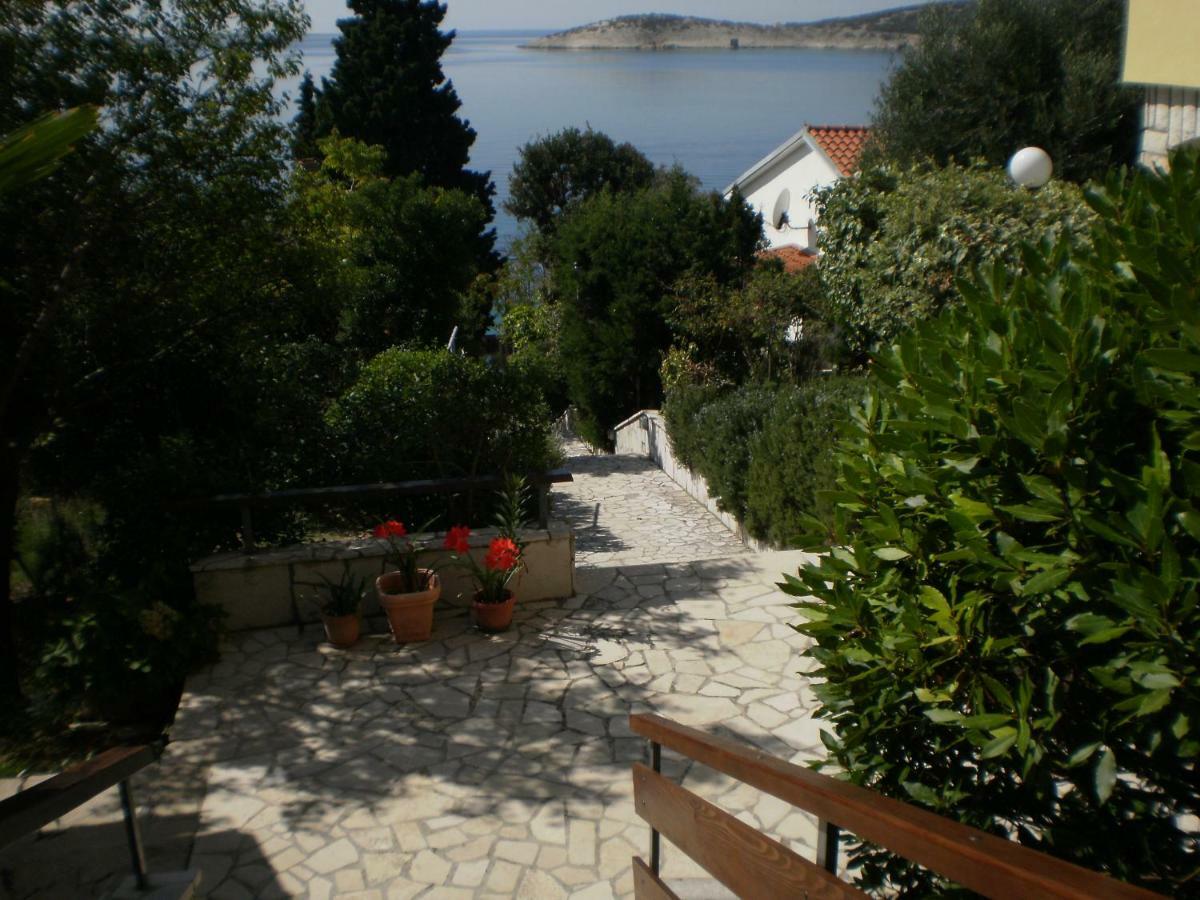 Apartmani Senka - Villa Oliver Martinšćica Exterior foto